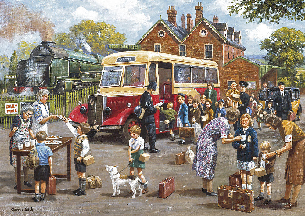 THE EVACUEES 4 x 500pc - Click Image to Close